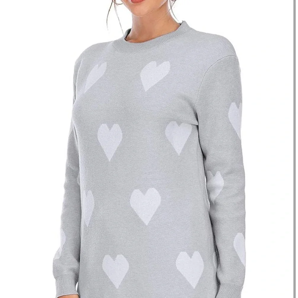 Sweater - Picture 4 of 9